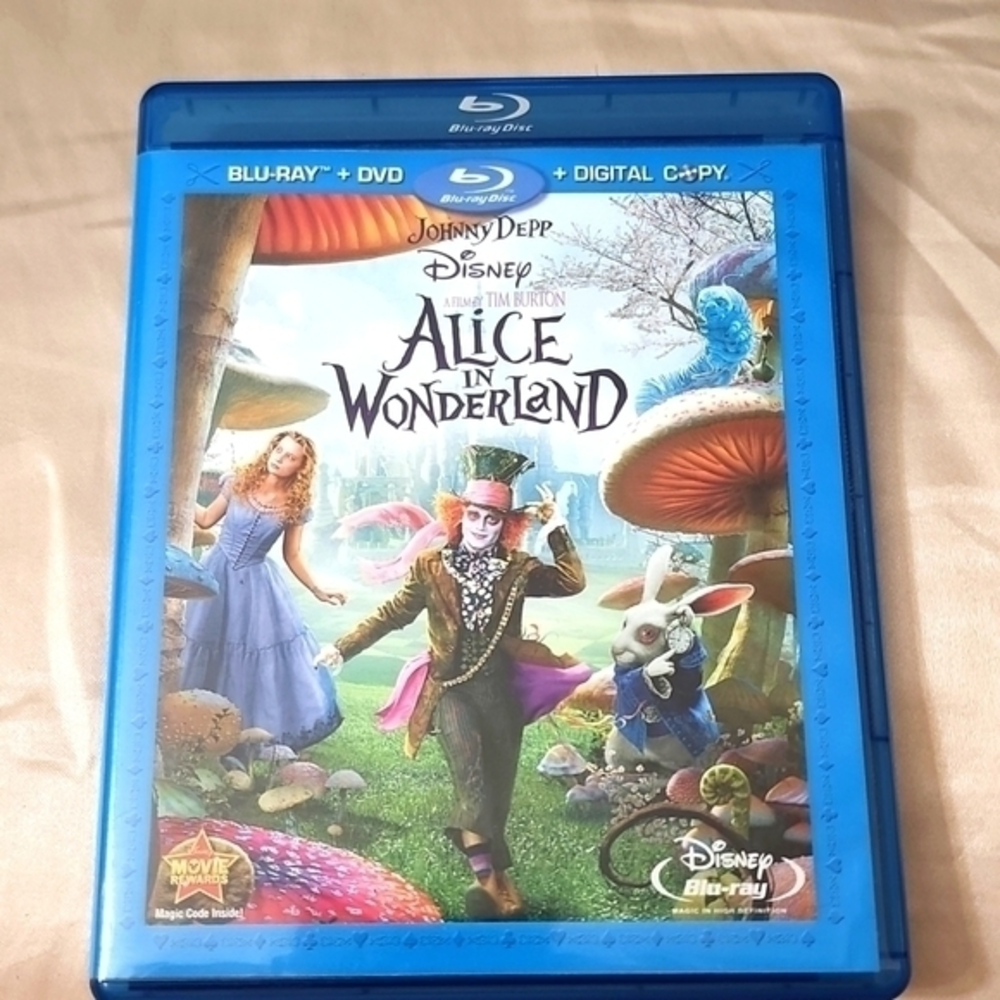 Disney's‎ Alice in Wonderland Blu-ray and DVD Discs